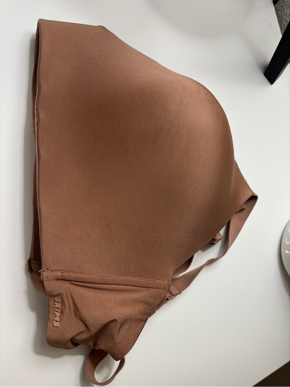 SKIMS Smooth Moulded Bra - Chestnut Brown